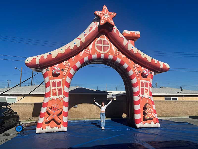 Gingerbread Arch Image